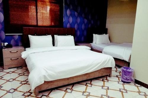 Diplomat Inn Karachi Exteriör bild